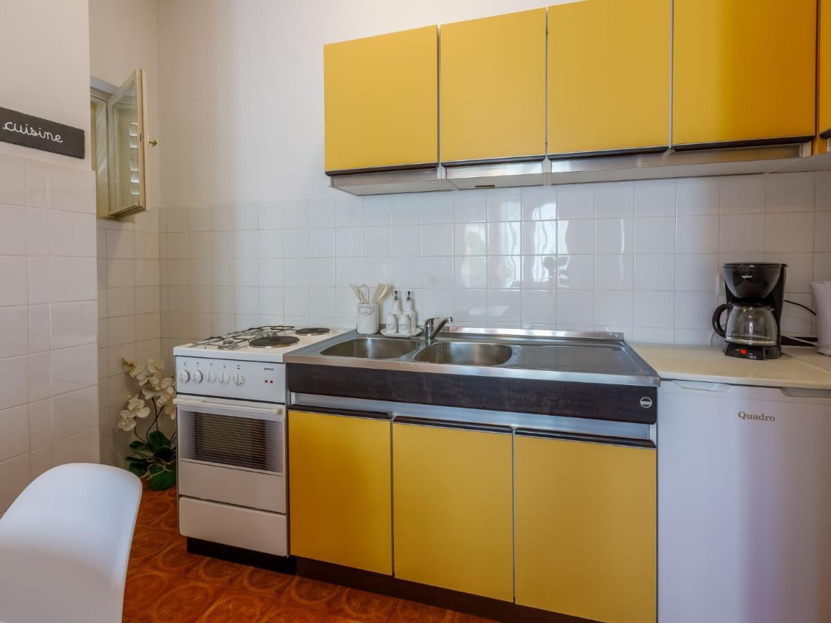 Apartment Tea By Interhome Novi Vinodolski Extérieur photo